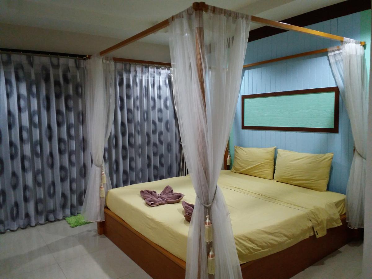 Koh Larn Sea Side Resort Exterior photo