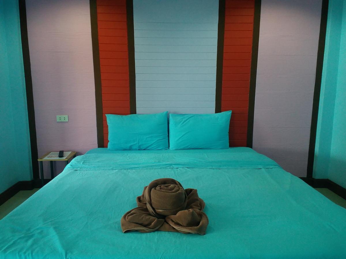 Koh Larn Sea Side Resort Exterior photo