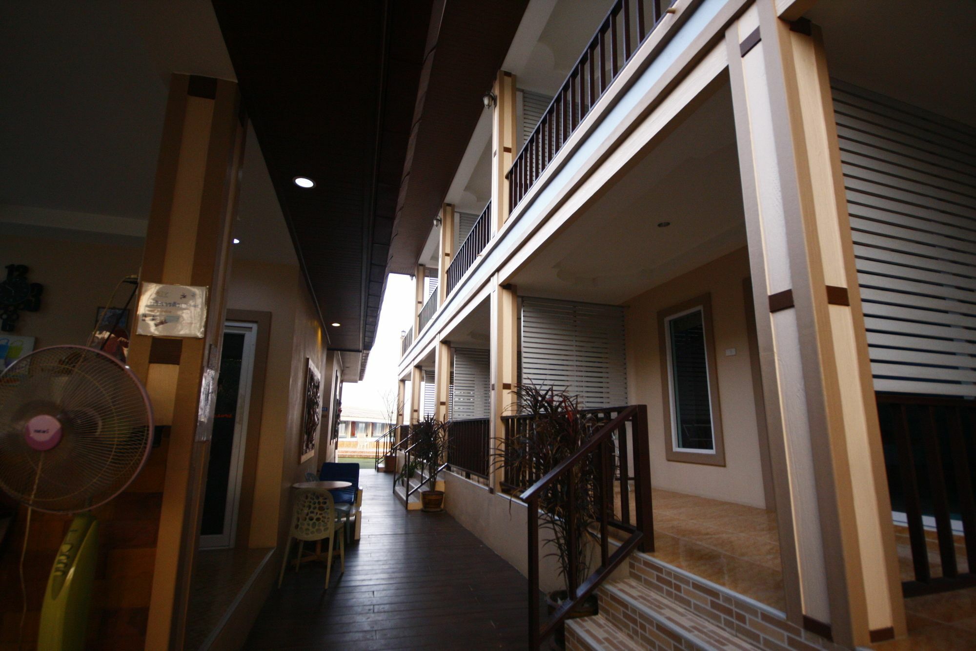 Koh Larn Sea Side Resort Exterior photo