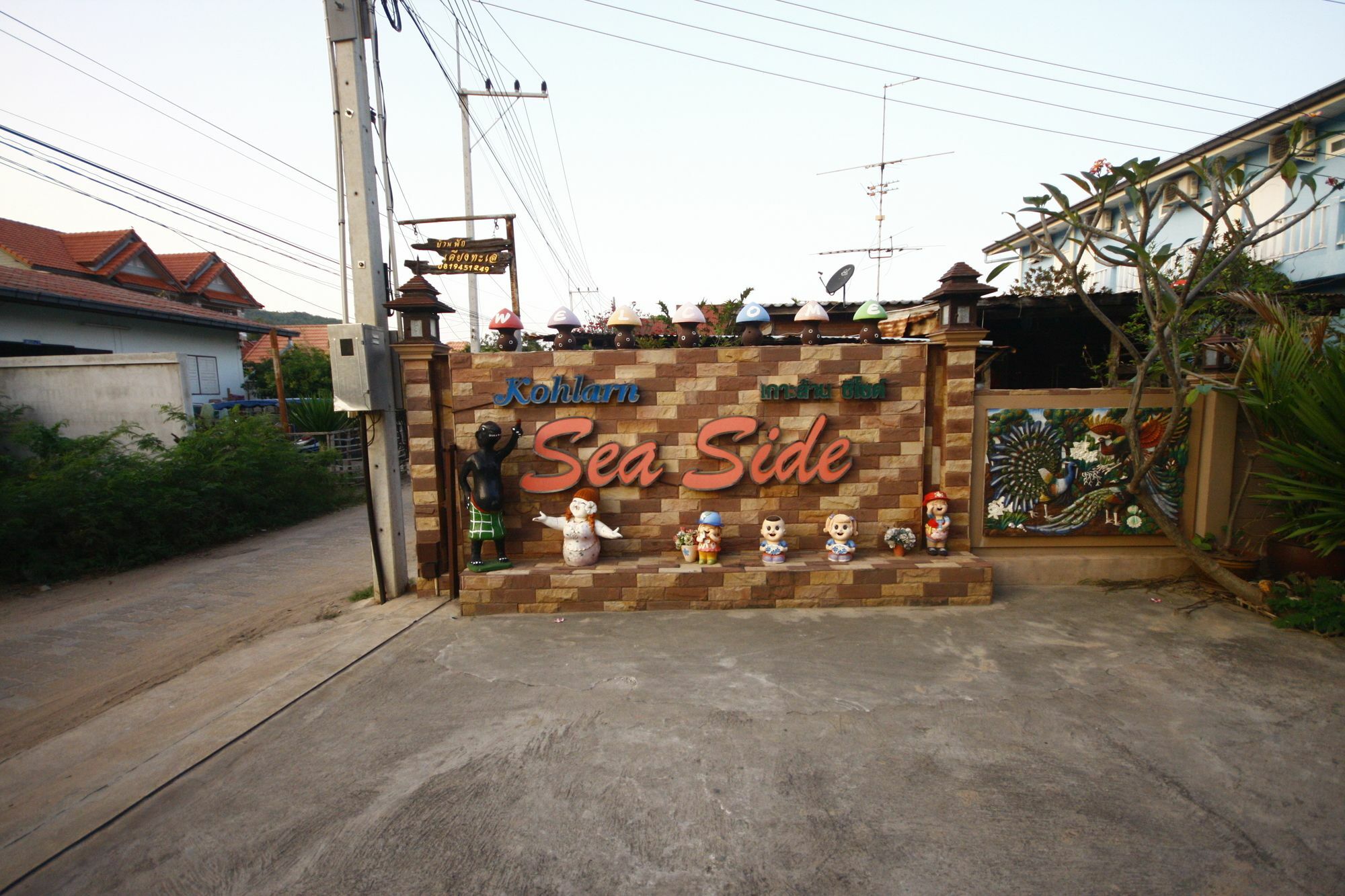 Koh Larn Sea Side Resort Exterior photo