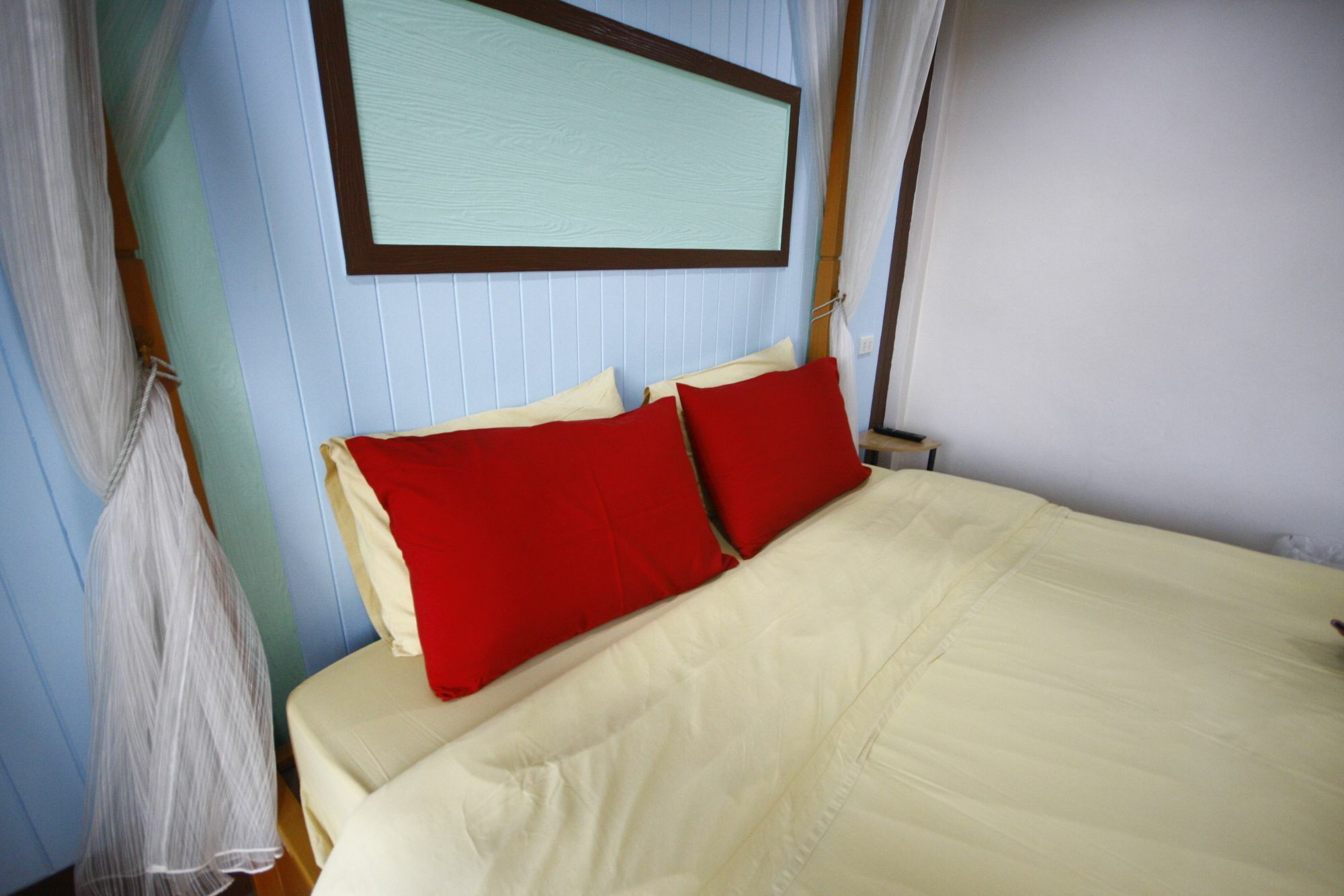 Koh Larn Sea Side Resort Exterior photo